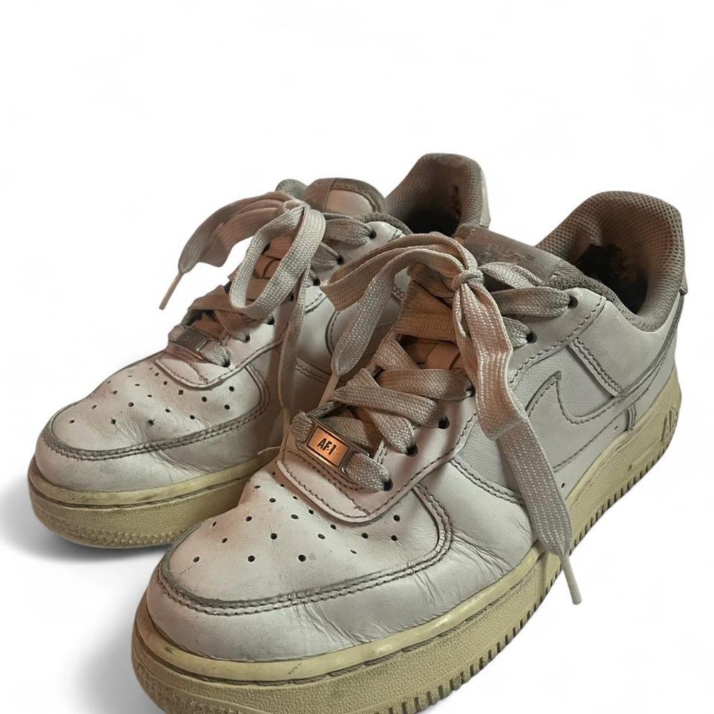 Nike Air Force 1 Low trainers • SIZE - Kids 5.5 / Women’s 7.5
